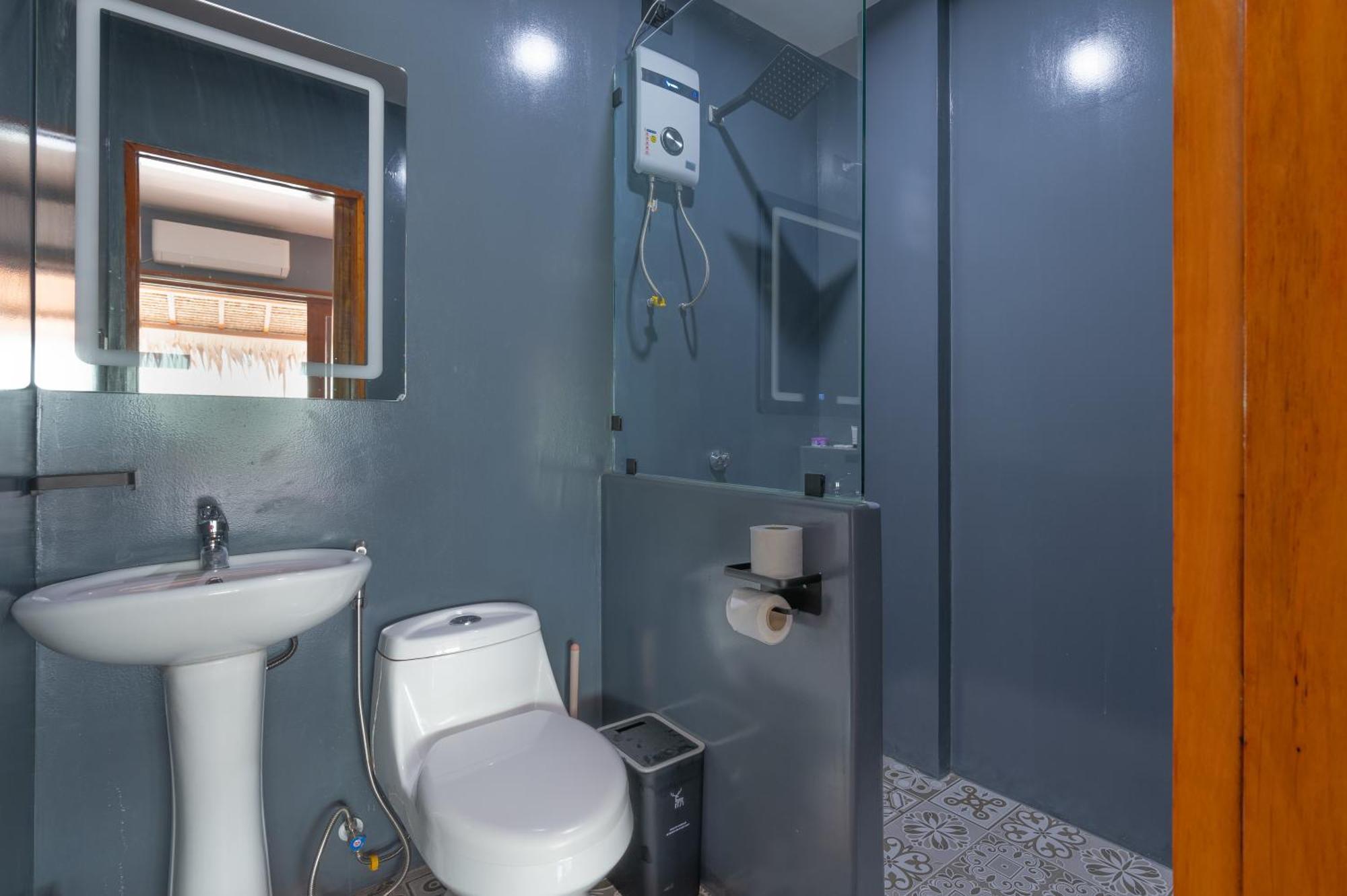 Casa De Loren Family Room جنرال لونا المظهر الخارجي الصورة